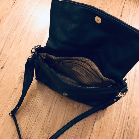 Kelly & Katie Crossbody Foldover Bag - Picture 5 of 11